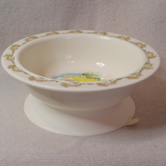 bunnykins by Royal Dolton Plastic Bowl with Suction - Picture 3 of 7